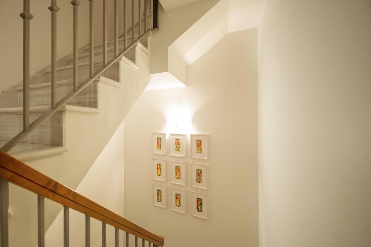 Lateral Suite Rodo Севилья Экстерьер фото