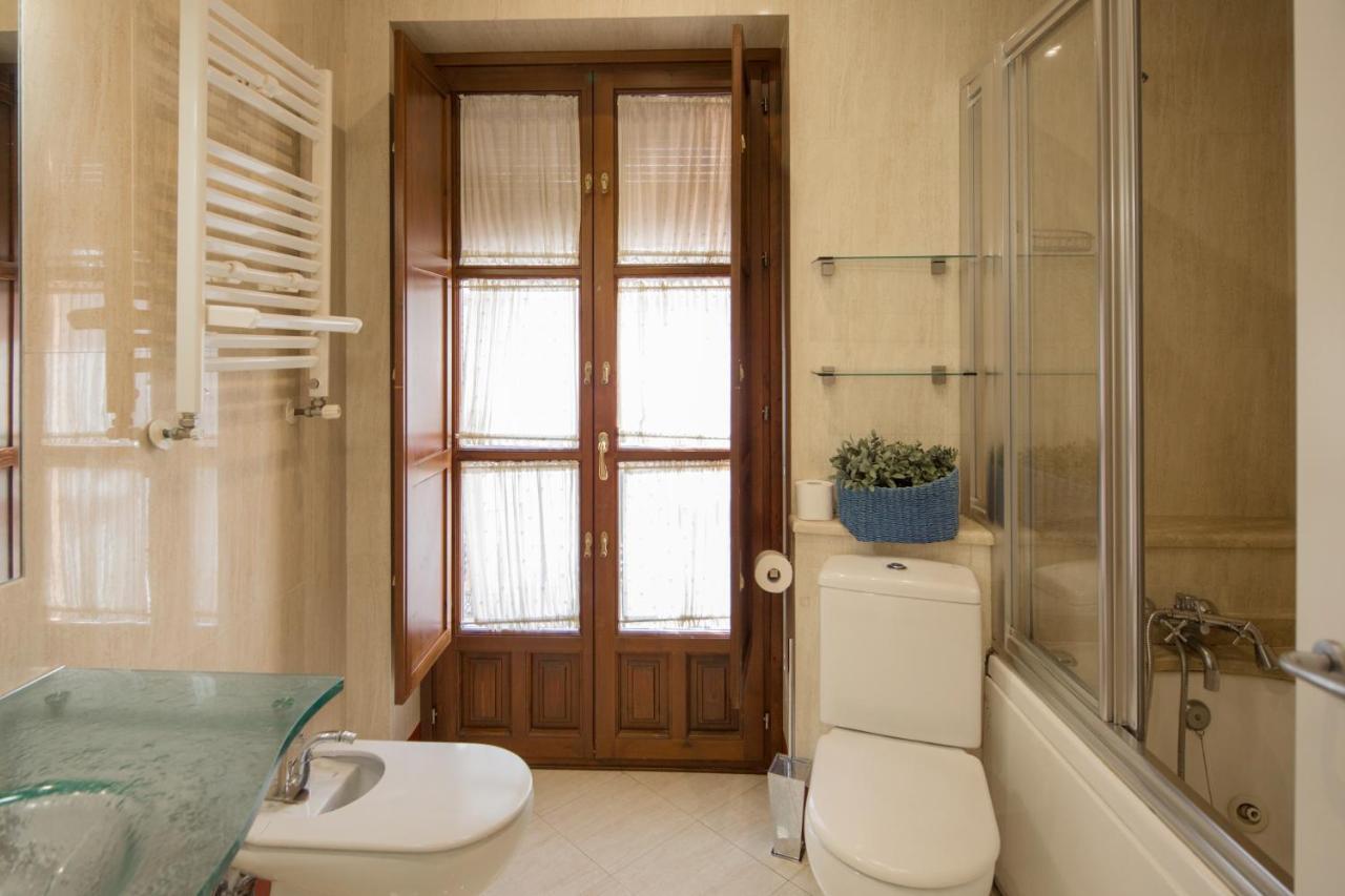 Lateral Suite Rodo Севилья Экстерьер фото